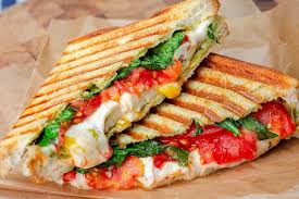Kaşarlı Domatesli Tost